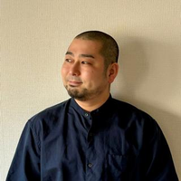 山崎 靖正さんのプロフィール