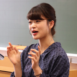 五月女らな