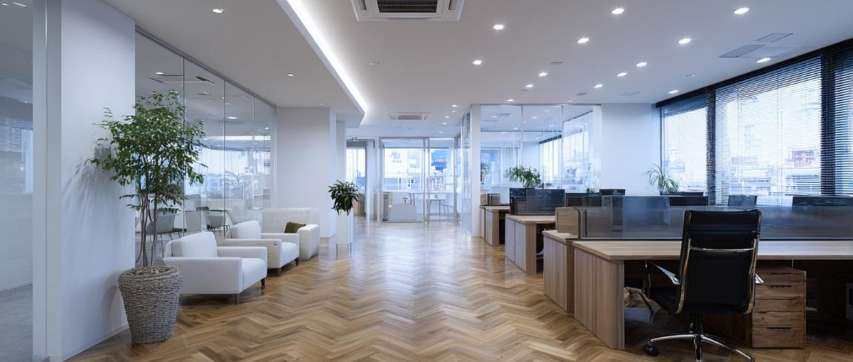 事務経験を武器に、事業の経理や労務も。攻めのバックオフィス担当！