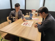 社内のミーティングルームには犬種の名前がついています♪