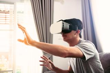 スマホ、VR、LiDAR、光通信。次のテクノロジーを支える技術職