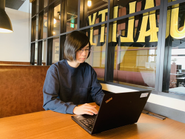 マーキュリーでは年齢や経験に関係なく、暗号資産の将来を担いたいと思っている若手社員も大活躍中です。