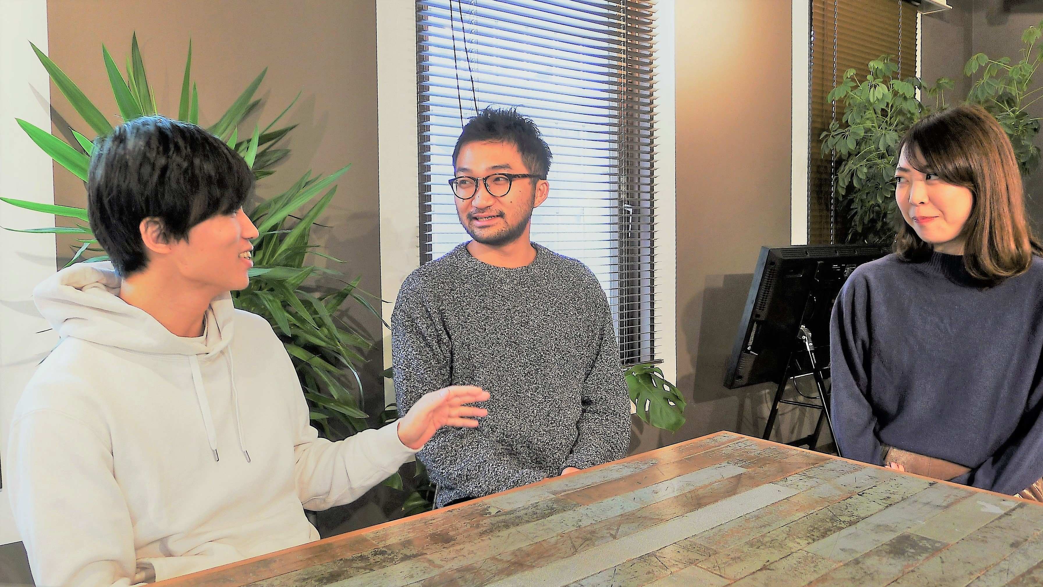 揚羽のデザイナーはデザイナー以上の存在感がある！　デザイナー師弟座談会