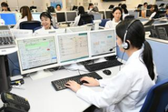 健康相談をはじめ、メンタルヘルスサポートサービス、ストレスチェック、ハラスメント対策・研修、EAPサービスなど、幅広い健康・医療関連サービスを提供し、多くの人々の健康を支えています。