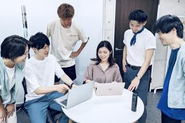 一人じゃ出来ないことも、皆で協力すれば大丈夫！メンバー同士で支え合うことを大切にしてます。